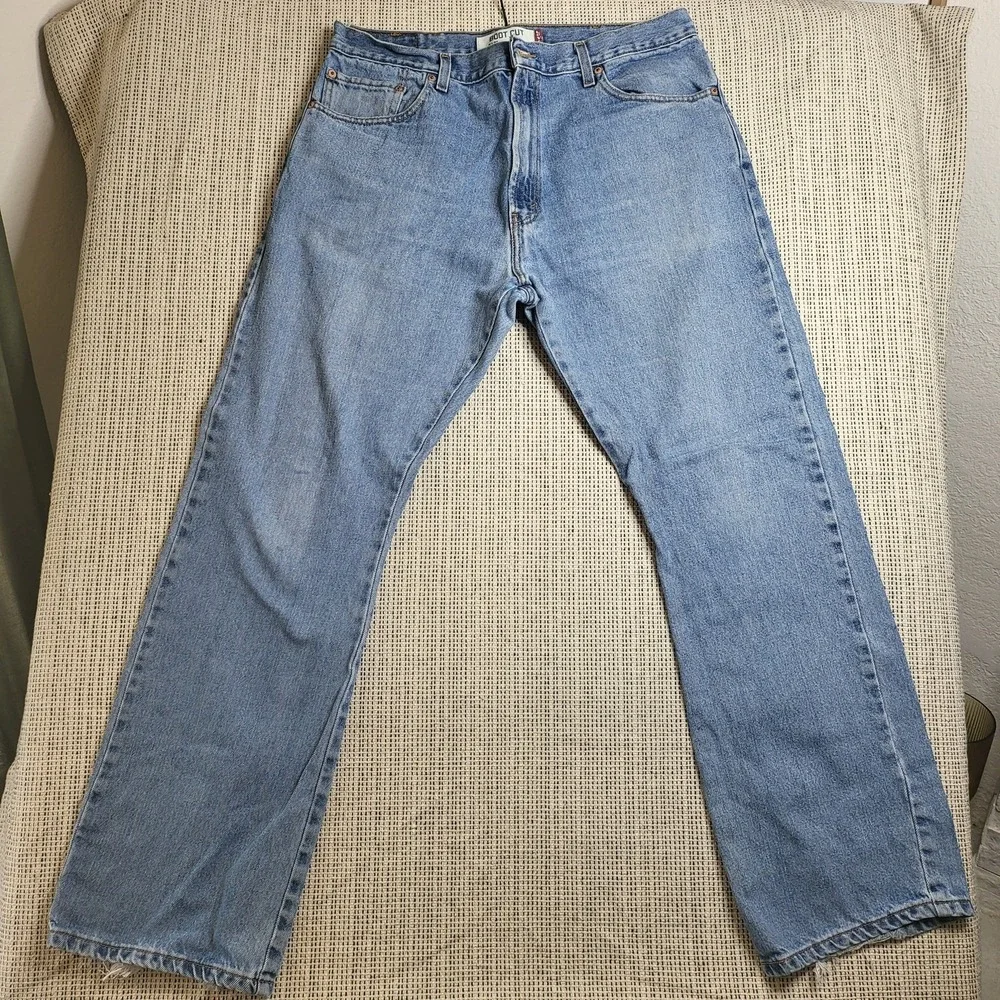 Levis 517 Jeans Mens‎ 38x32 Blue Denim Boot Cut Zip Fly Distressed Hem USA